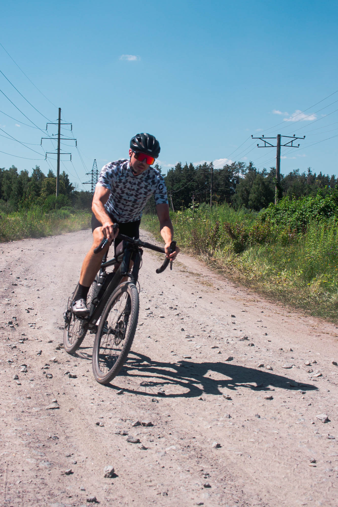 ВАЛИ.ГРЕВЕЛ – RIDEOUT